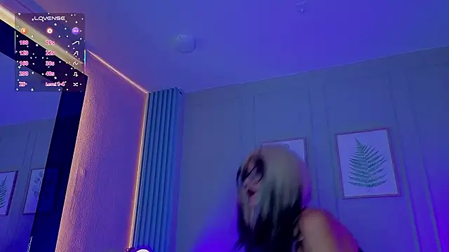 Abbydreams_'s cam snapshot