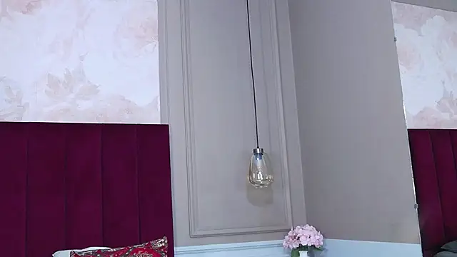 GiaTegel's cam snapshot