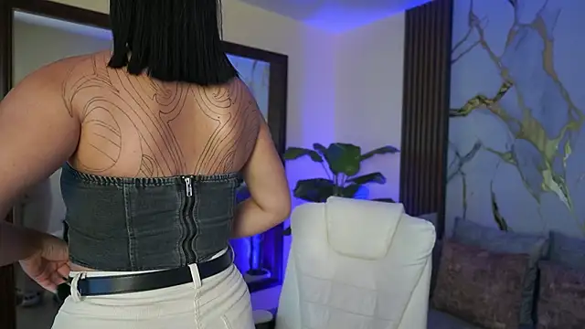 LiaWheeler's cam snapshot