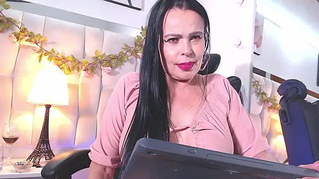 Victoria_Gautherr's cam snapshot