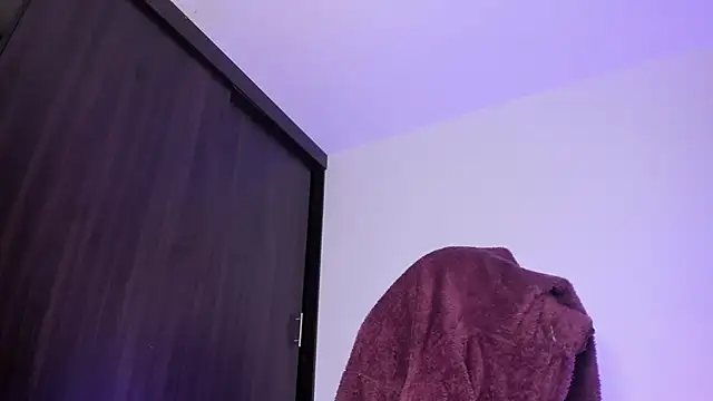 perla7777's cam snapshot