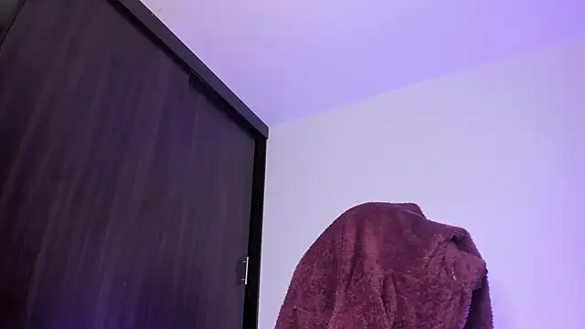 perla7777's cam snapshot