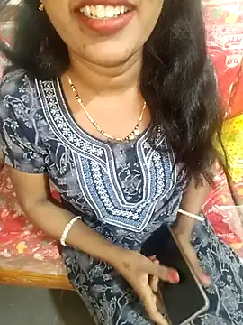 Swapna_kannada's cam snapshot