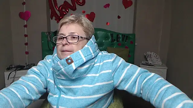 EmiliaGree's cam snapshot