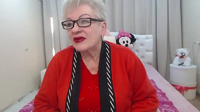 KayleSmoll's cam snapshot