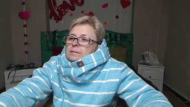 EmiliaGree's cam snapshot