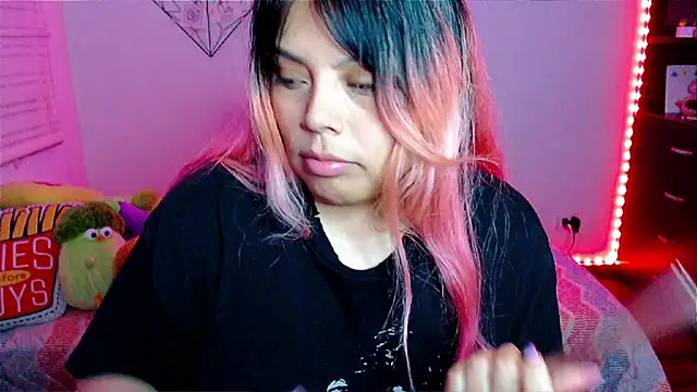 EllieMoonX's cam snapshot