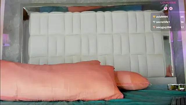 AlmaSean's cam snapshot