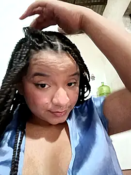 tina_tinitaa's cam snapshot