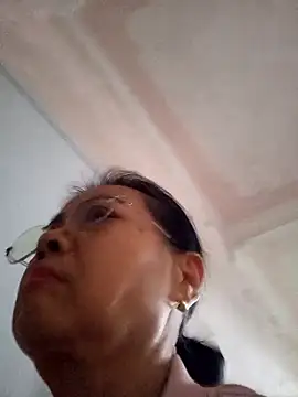 Hotestlove's cam snapshot