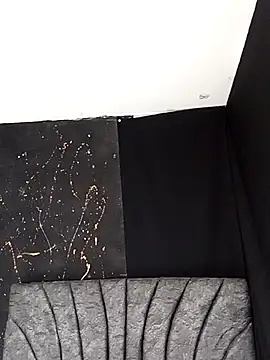 Emma_Sweet-'s cam snapshot