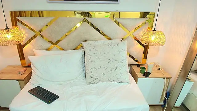 Noelle_Minx live sex cam