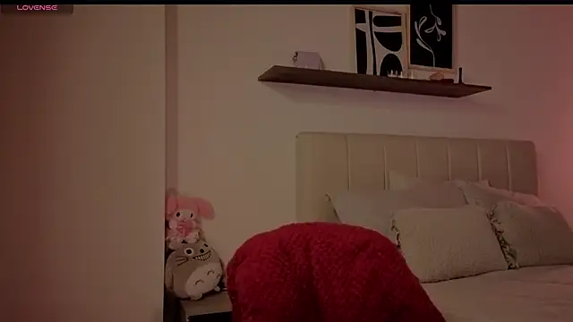 Roxxy_mora's cam snapshot