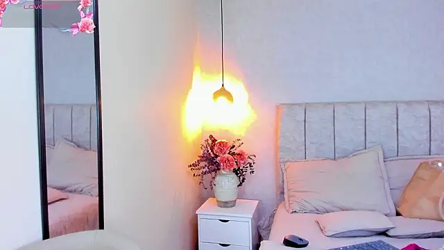 tutu_milf's cam snapshot