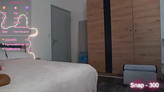 EvaLone1's cam snapshot