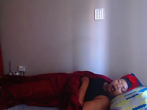 SexyLips86's cam snapshot