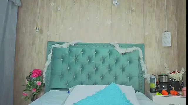 Marcelaa_fox's cam snapshot