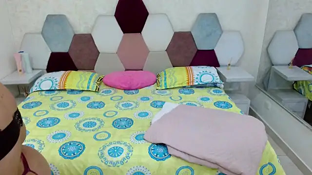 angel_blue's cam snapshot