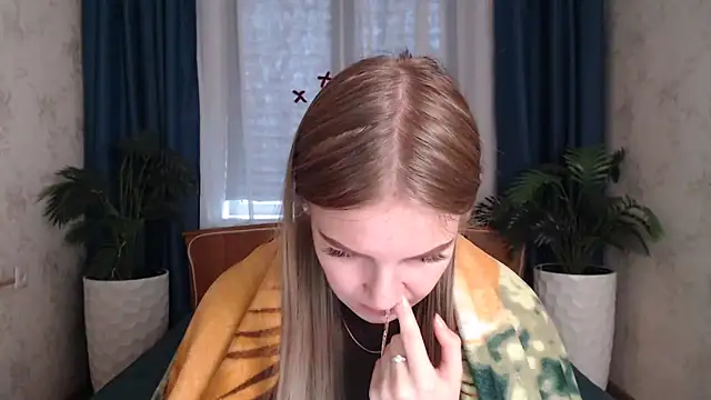 HitGyrl's cam snapshot