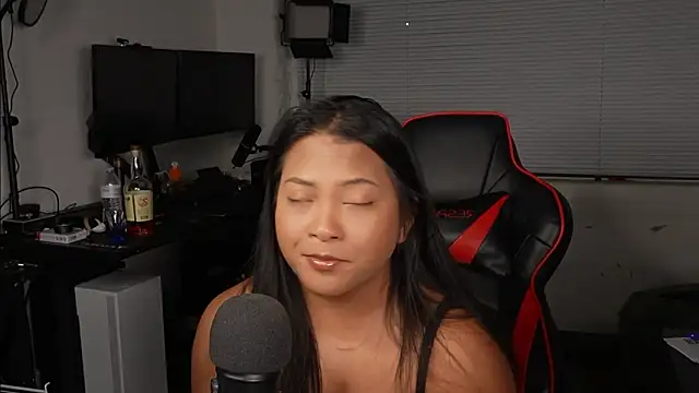 Bubbleliyah's cam snapshot