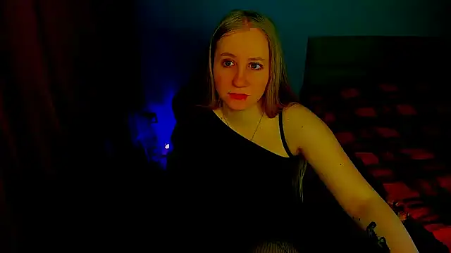 MilanaJune's cam snapshot