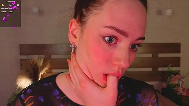 StacyWatts's cam snapshot