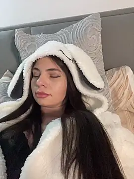 CurlyLara live sex cam