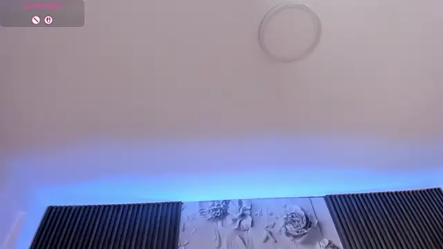 ShaniaDaniels's cam snapshot