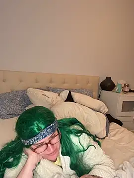 DaisyBlake's cam snapshot