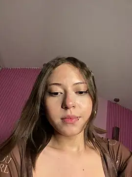 PrettyAmber's cam snapshot