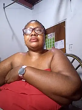 YELLOW_BONE live sex cam