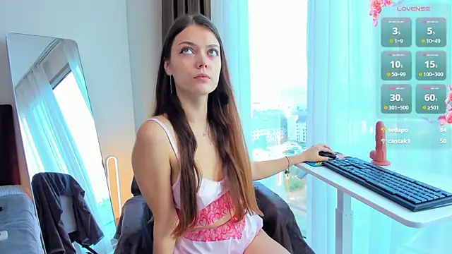 Alice_neon's cam snapshot