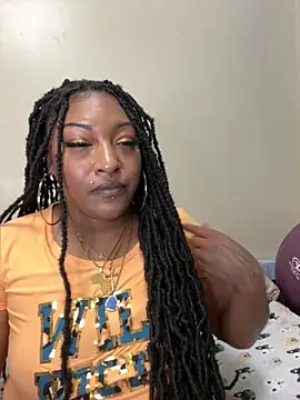 Egyptian_reign's cam snapshot