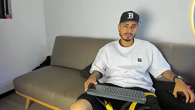 MatthewCullen live sex cam