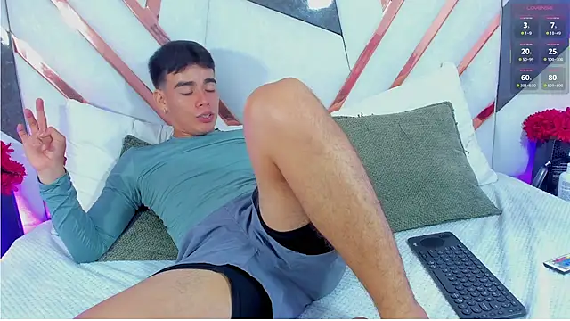 its_liam18's cam snapshot