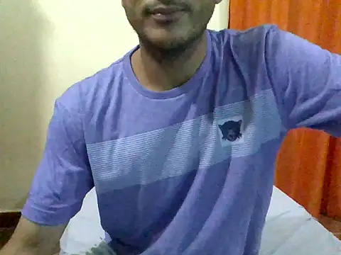 CalmDesire's cam snapshot