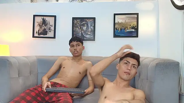 AVENGER_BOYS2026 live sex cam