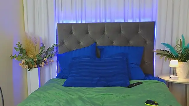 Ariana_Petite's cam snapshot