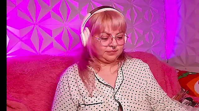 Satyn_doll's cam snapshot