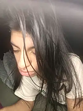 Ariell_Kieran live sex cam