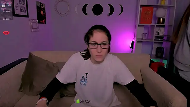 khloebeauty's cam snapshot