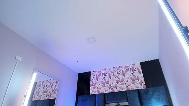 CarolinaaGomezz's cam snapshot