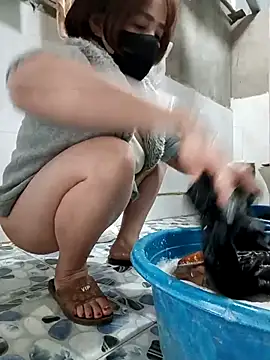 Lyna_sexy24's cam snapshot