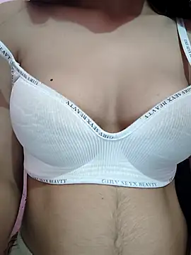 Modelbigbobs's cam snapshot