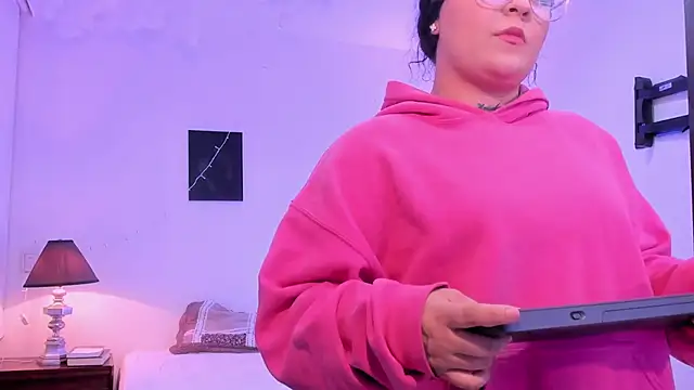 melody_blossom_'s cam snapshot