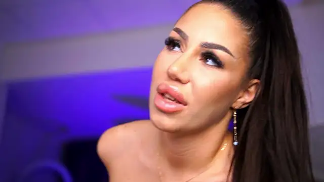 CataleyaSyrene's cam snapshot