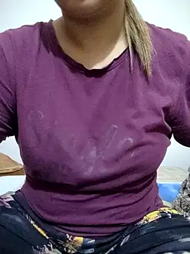 Tanha18 live sex cam