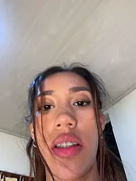 zoe_storm's cam snapshot