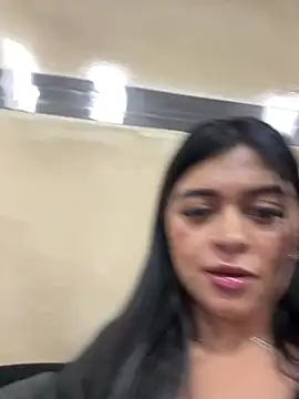 Saray_charmante's cam snapshot