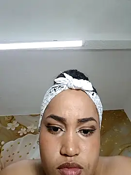 NahomiWalker_'s cam snapshot